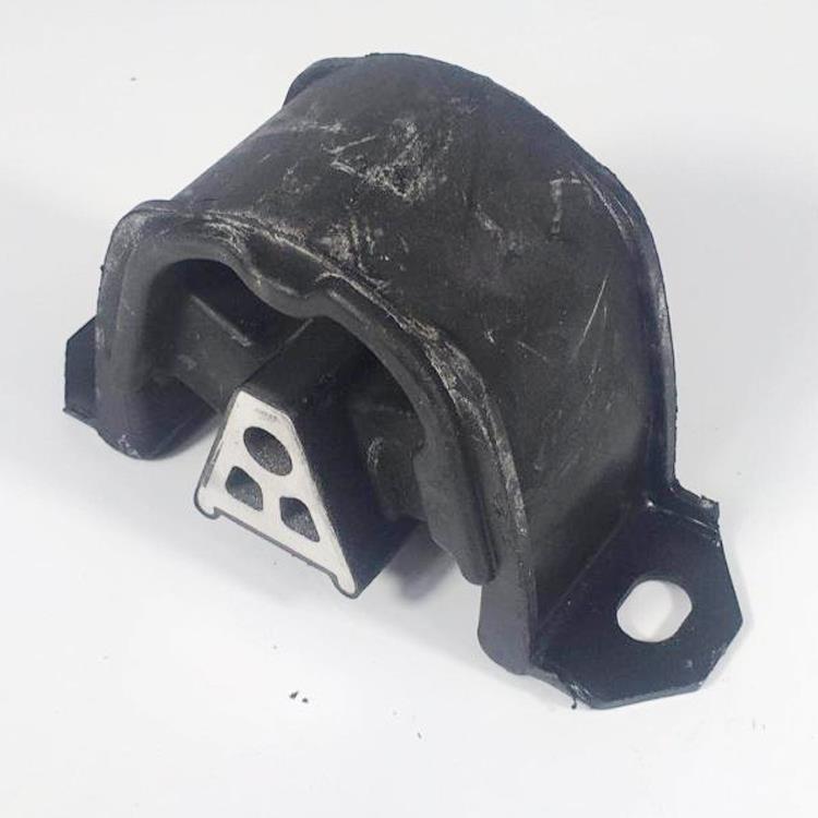 ENGINE MOUNTING