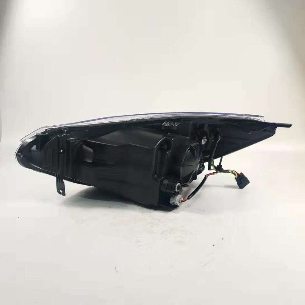 HEAD LAMP