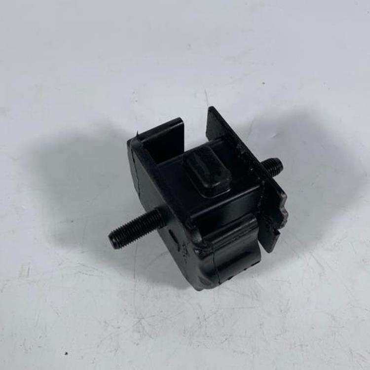 ENGINE MOUNTING