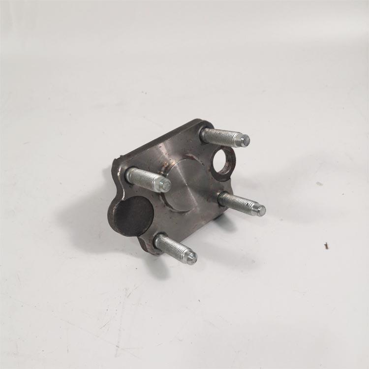 WHEEL HUB