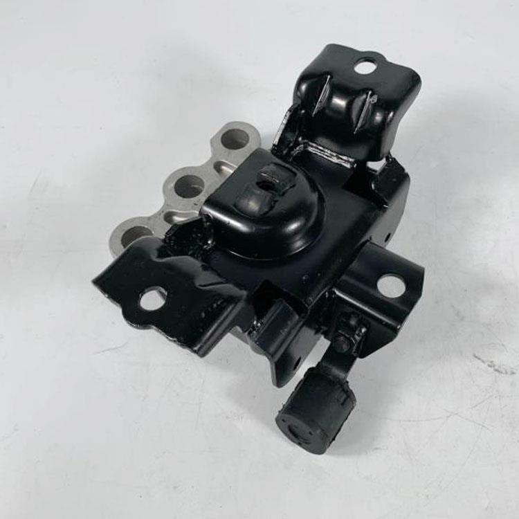 ENGINE MOUNTING