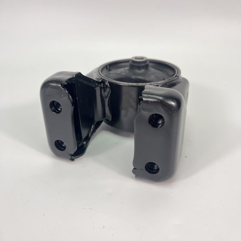 ENGINE MOUNTING