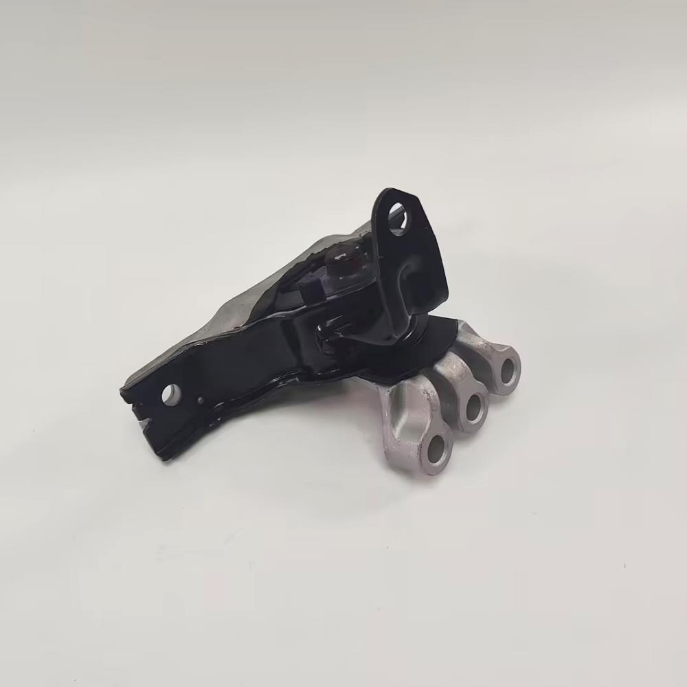 ENGINE MOUNTING