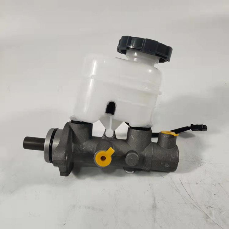 BRAKE MASTER CYLINDER