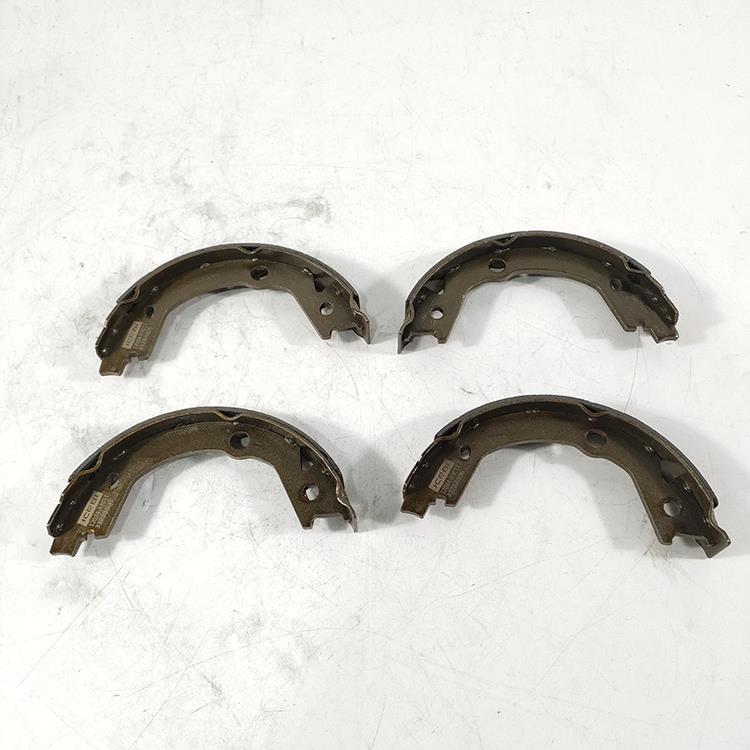 BRAKE SHOES