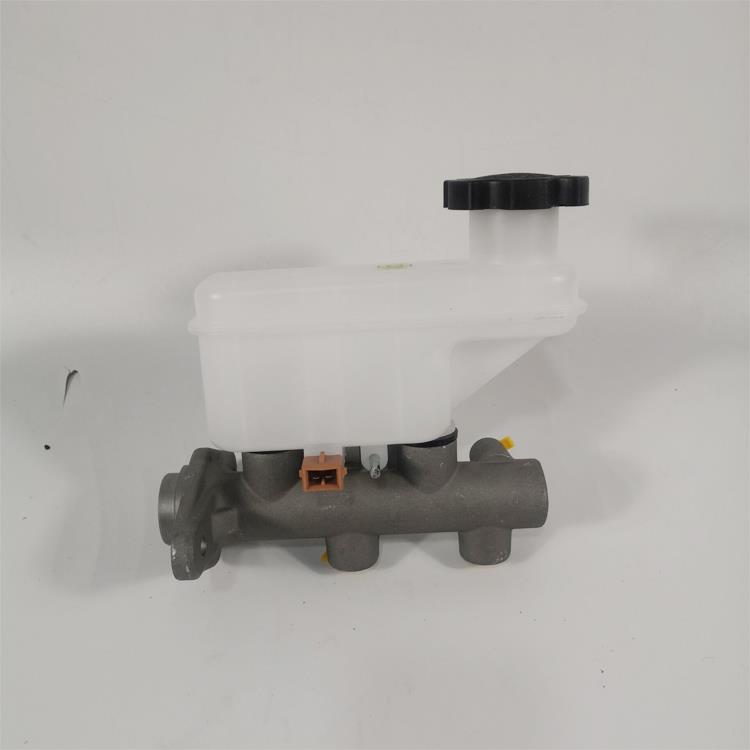 BRAKE MASTER CYLINDER