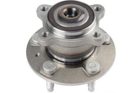 WHEEL HUB